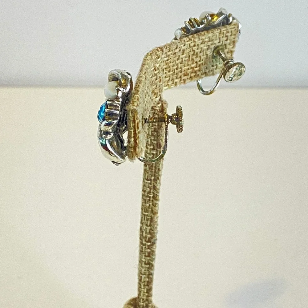 Lisner Jewelry lisner vintage